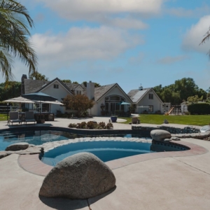 Optimizing Your Social Media Profiles as a Luxury Real Estate Agent